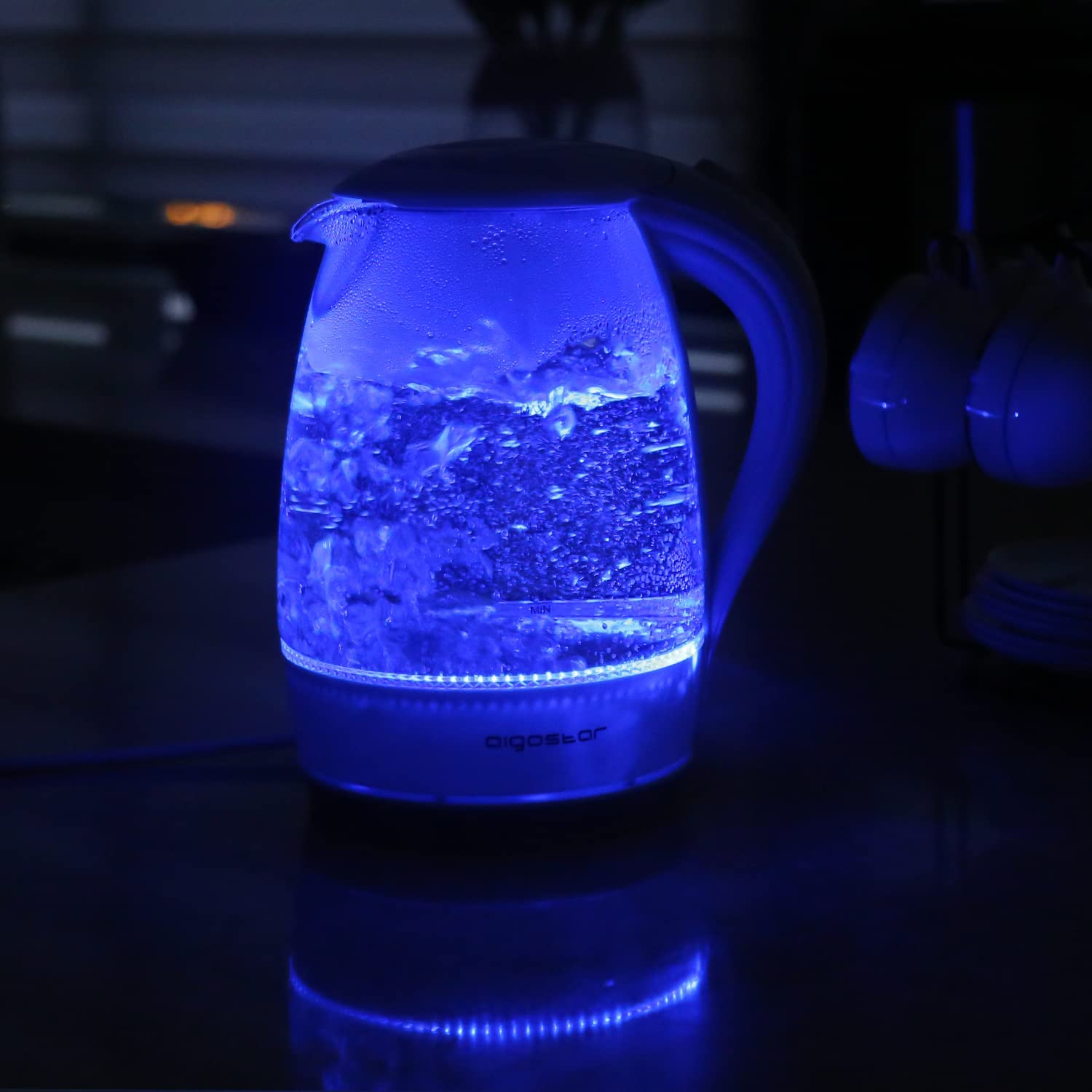 Best Buy: Kalorik 1.7L Rapid Boil Electric Kettle with Blue LED